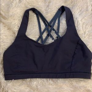 Lululemon Free to be Serene Bra